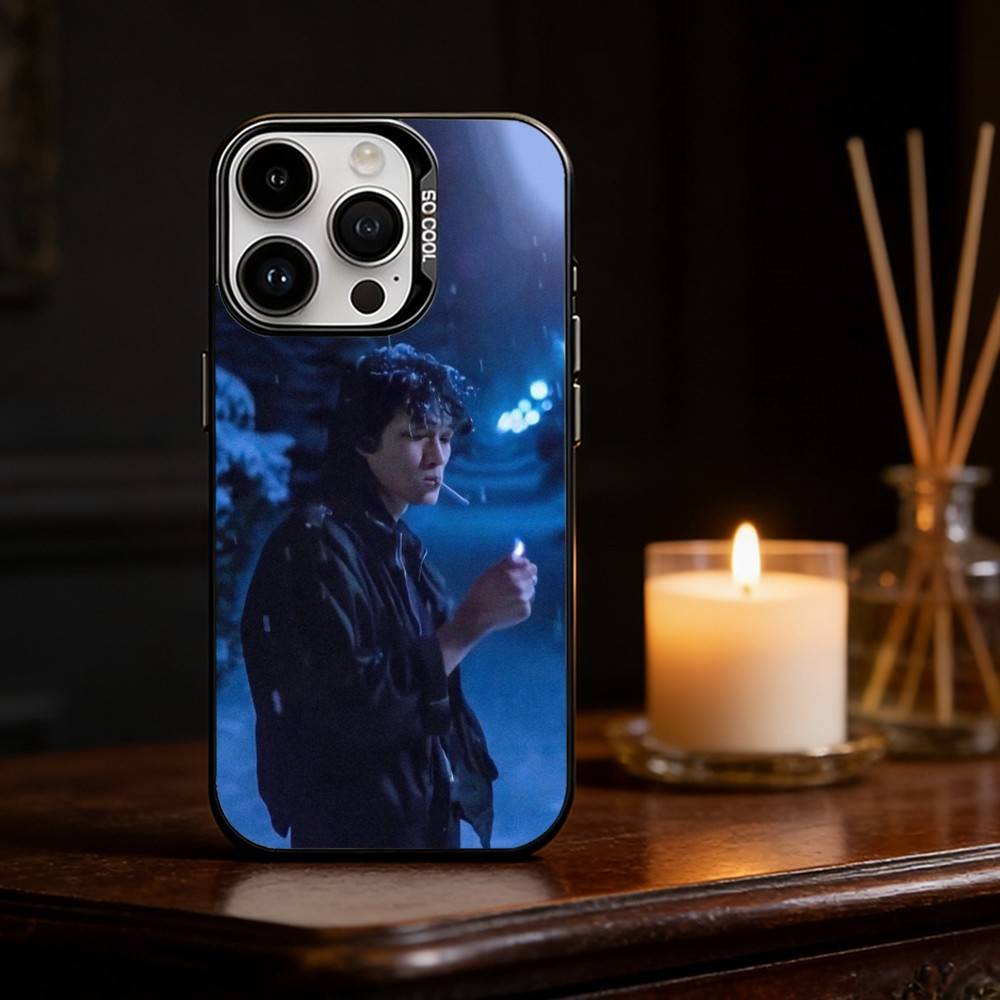 Russia R-Rock Band Viktor Tsoi Phone Case For iPhone 17,16,15,14,13,12,11,Pro Max,Plus Candy Silver Cover
