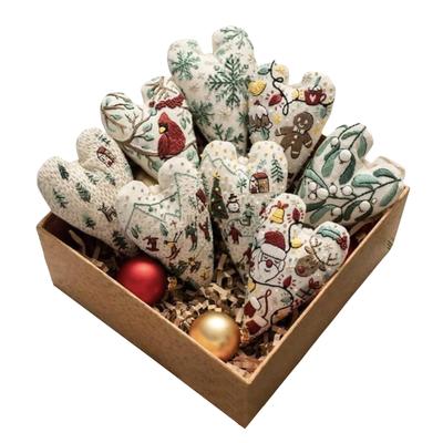 8 Stuks Borduur Kerstornament Kits met Naald en Draad Kerstboom Hangende Decoratie Hart Kruissteek Kit