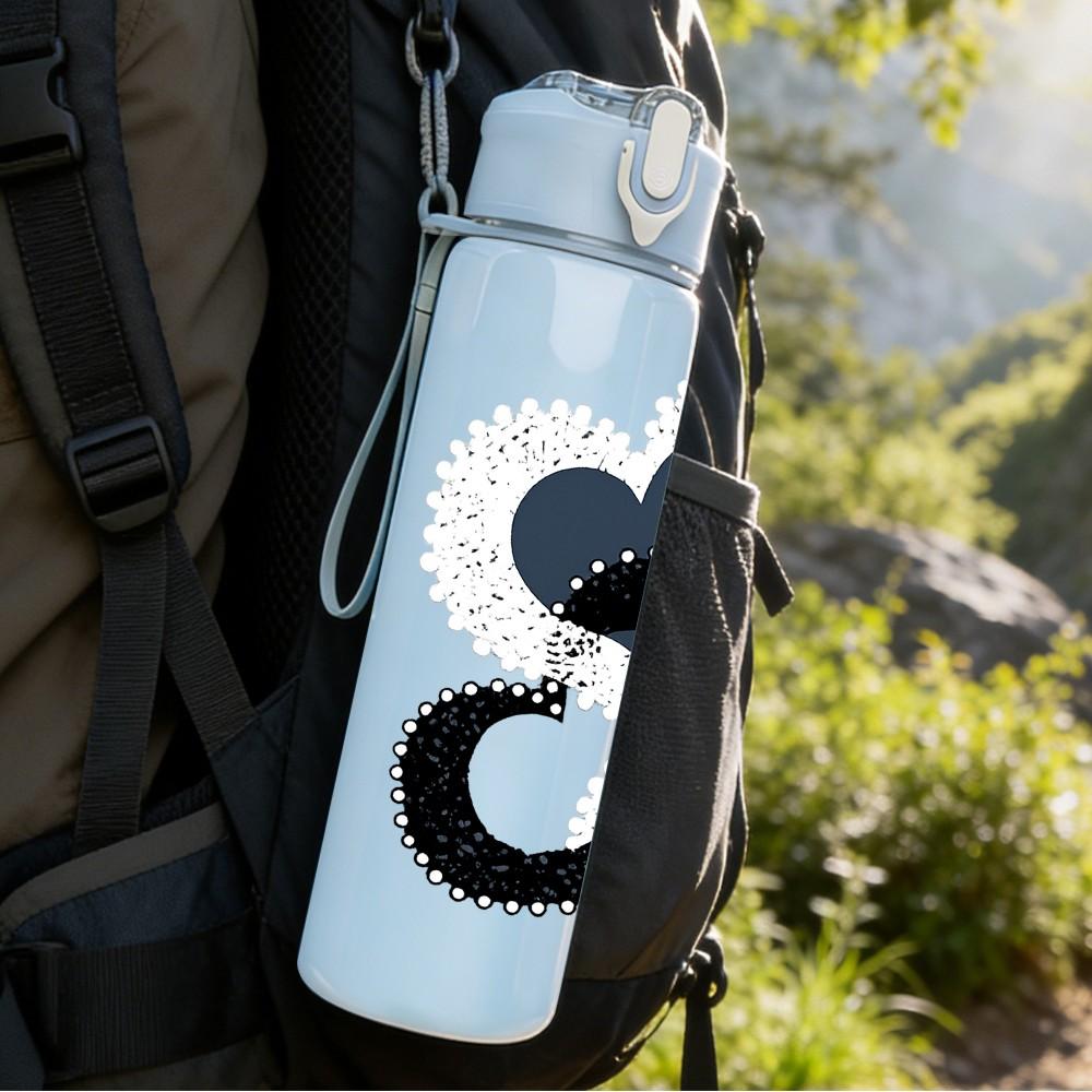 1PC Swirly Intertwined Black Heart Print 750ml Color Plastic Sports Water Bottle Leakproof Flip Straw Lid Suitable for Sports Office Home Use