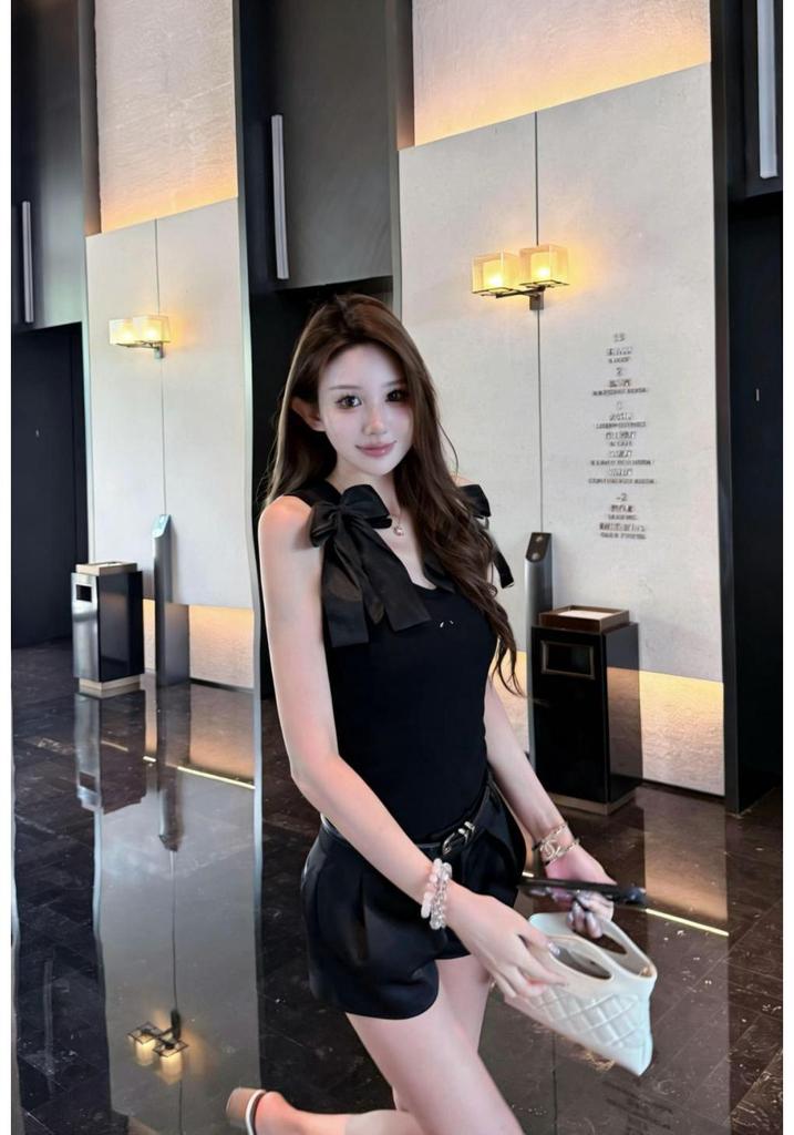 Xiangjia 2026 Summer Knit Vest with Bow Shoulder Straps - Casual and Versatile Top