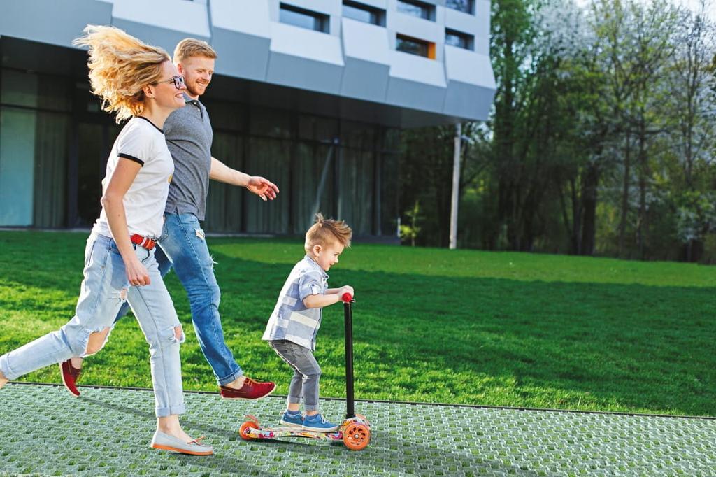 Black outdoor parking lawn grid 492x492 cm