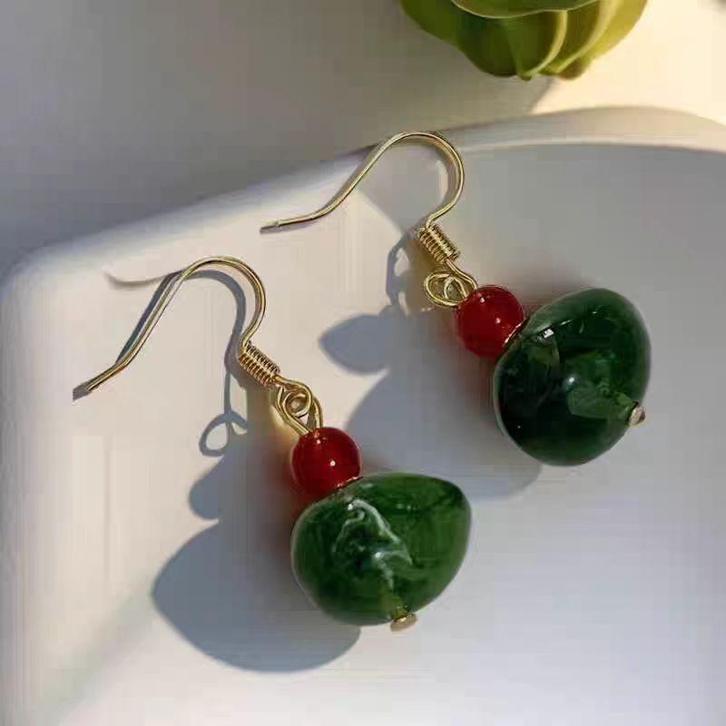 2024 Yang Mi Inspired Chinese Retro Green Ear Hook Earrings - Elegant & Versatile Design for Women