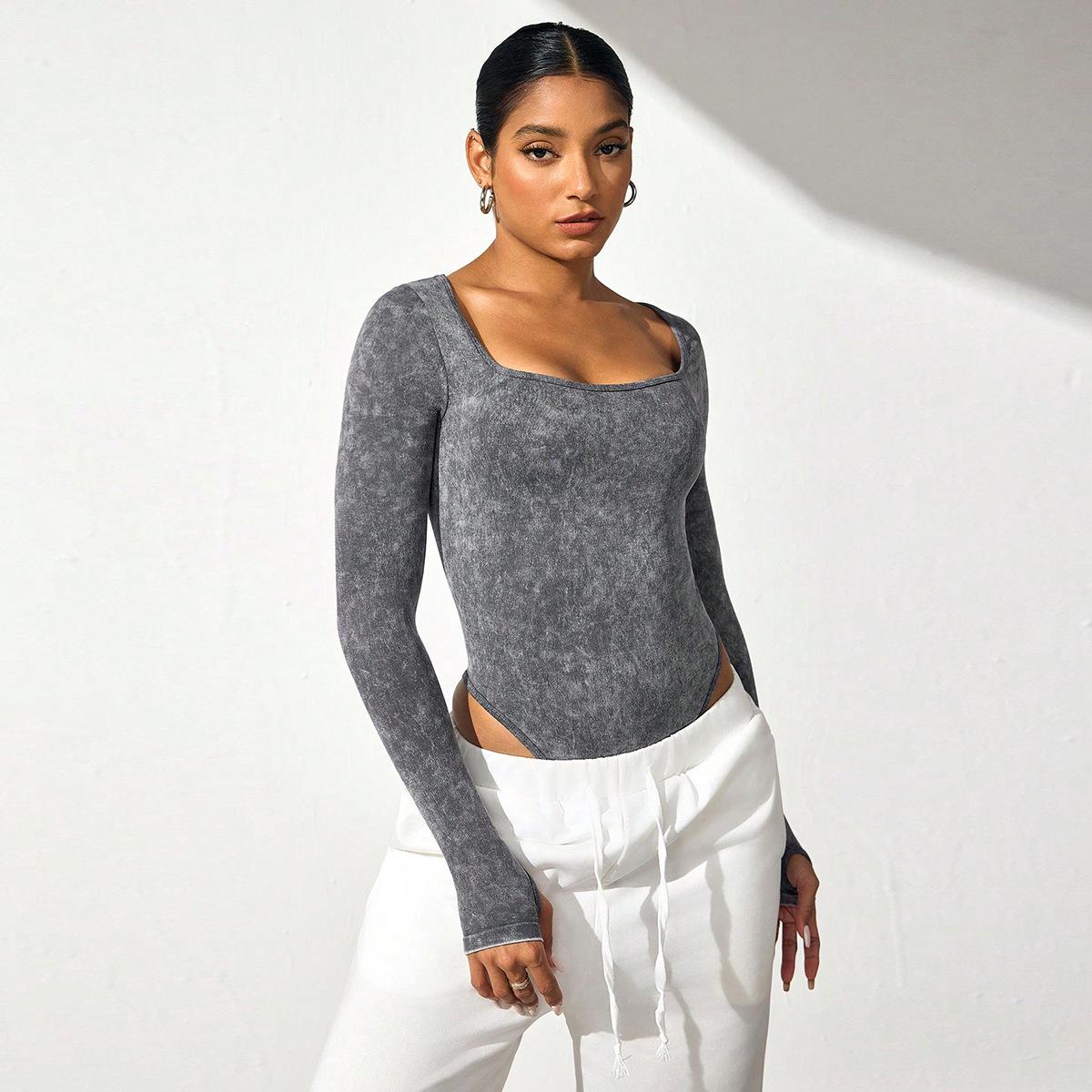 

Женский бесшовный рубчатый фитнес-боди с контролем живота Large серый