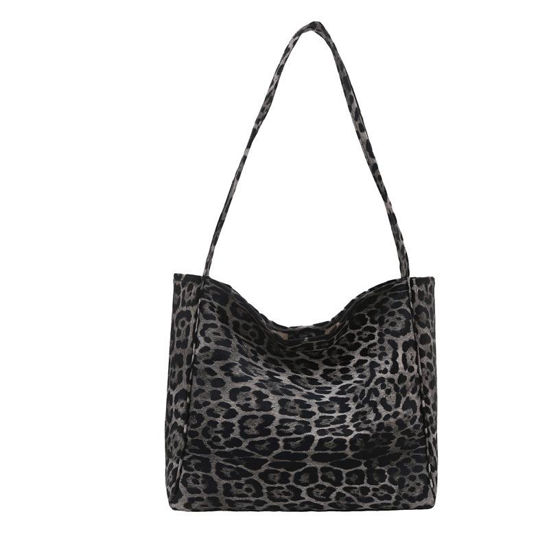 Korean fashion casual tote bag women's 2025 autumn new personalized leopard print large capacity temperament shoulder armpit bag