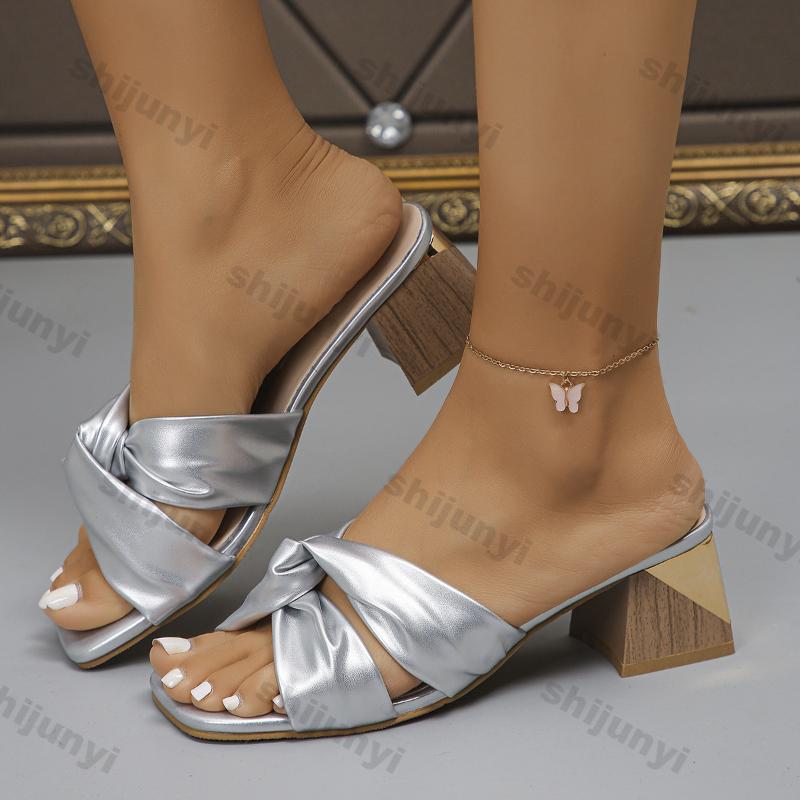 Women Soft Leather Slippers Summer New Sandals Women Outdoor Thick Heel Open-toe Sandals Casual Beach Slides Big Size 42