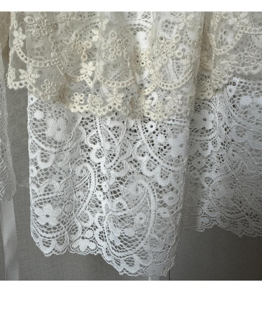 French Sweet Lace Panty Skirt: Women's Layered Slimming Skirt with White Lace Hem, Fake Two-Piece Design