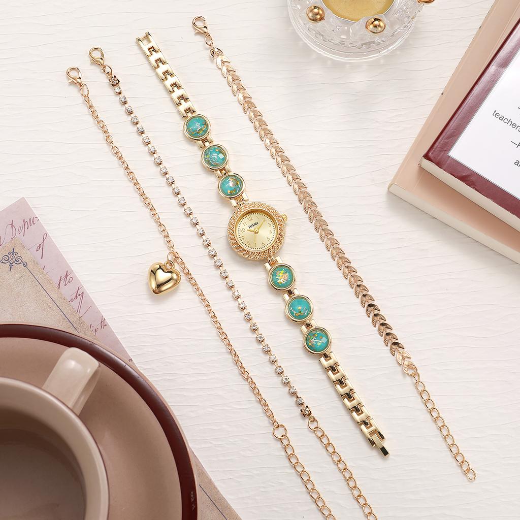Ladies' Sweet and Exquisite Quartz Watch + Multi-style Bracelet Set, Gold with Diamond Inlay Heart-shaped Pendant