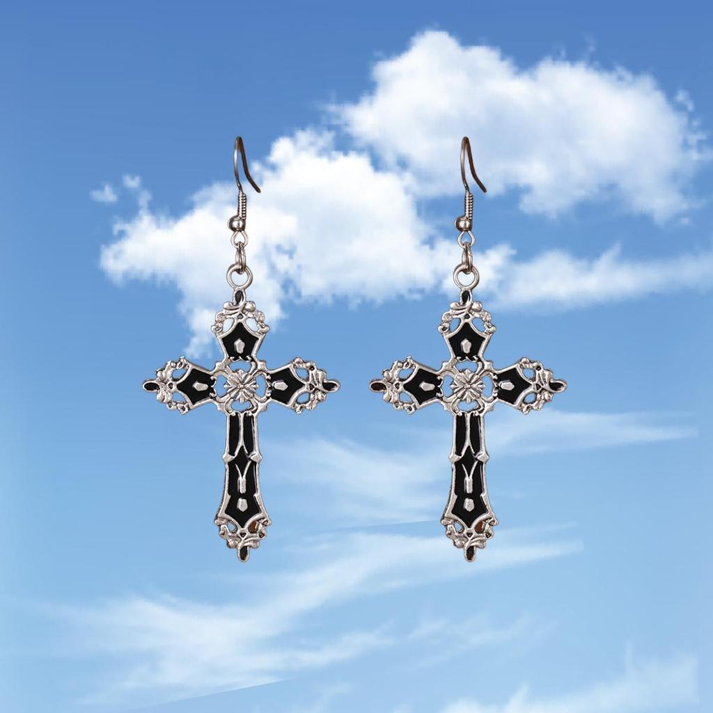 Charm Retro Punk Sliver Color Hollowed-out Heart Rose Flower Dangle Earrings for Women Gothic Hallowmas Jewelry Accessories Gift