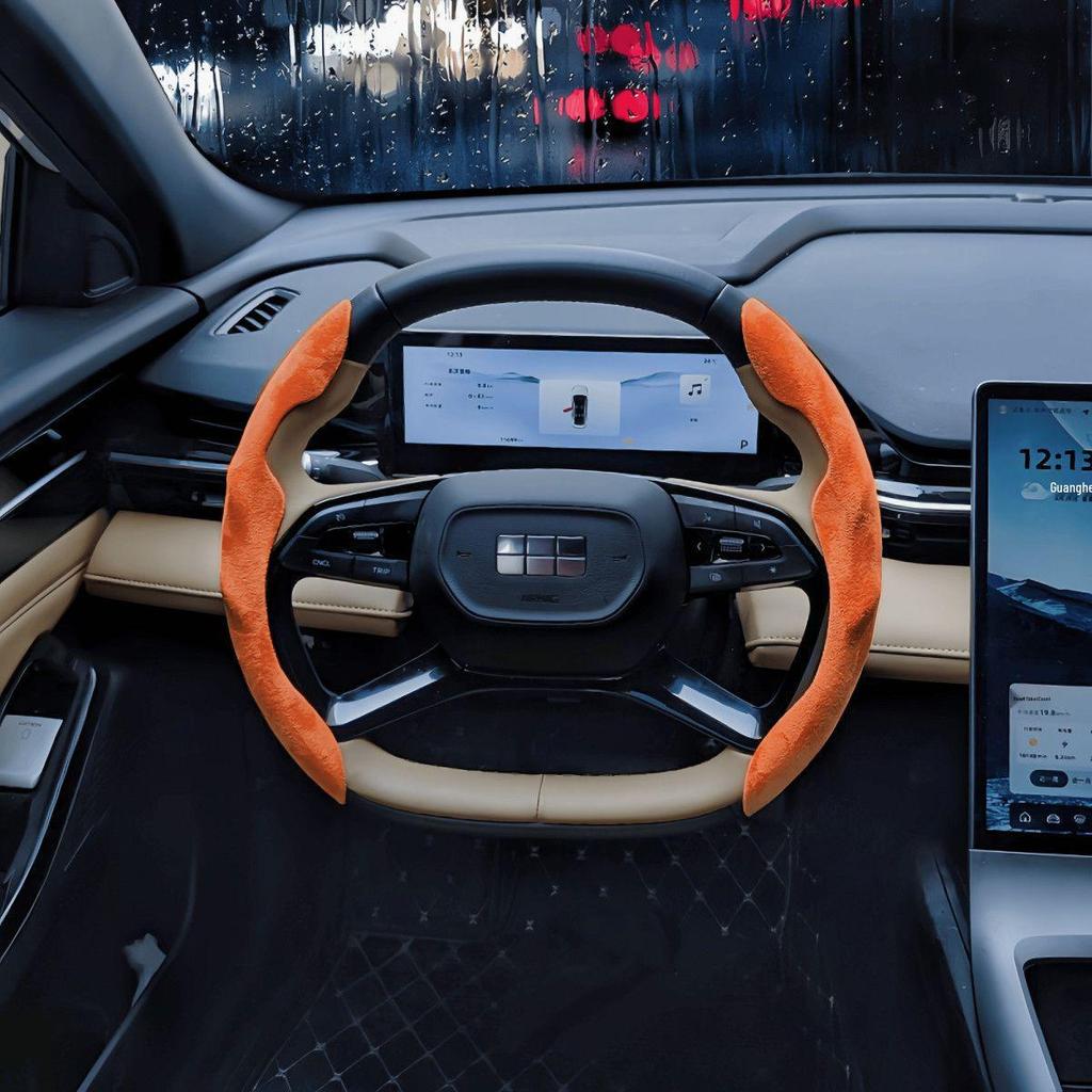 Plush Suede Flocking Steering Wheel Cover - Anti-Slip, Sweat-Absorbing Interior Decoration