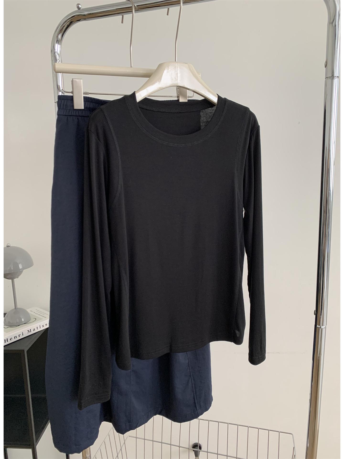 

Women s Breathable Long Sleeve Round Neck T-shirt - Solid Color, Casual, Skin-friendly for Autumn/Winter L чёрный
