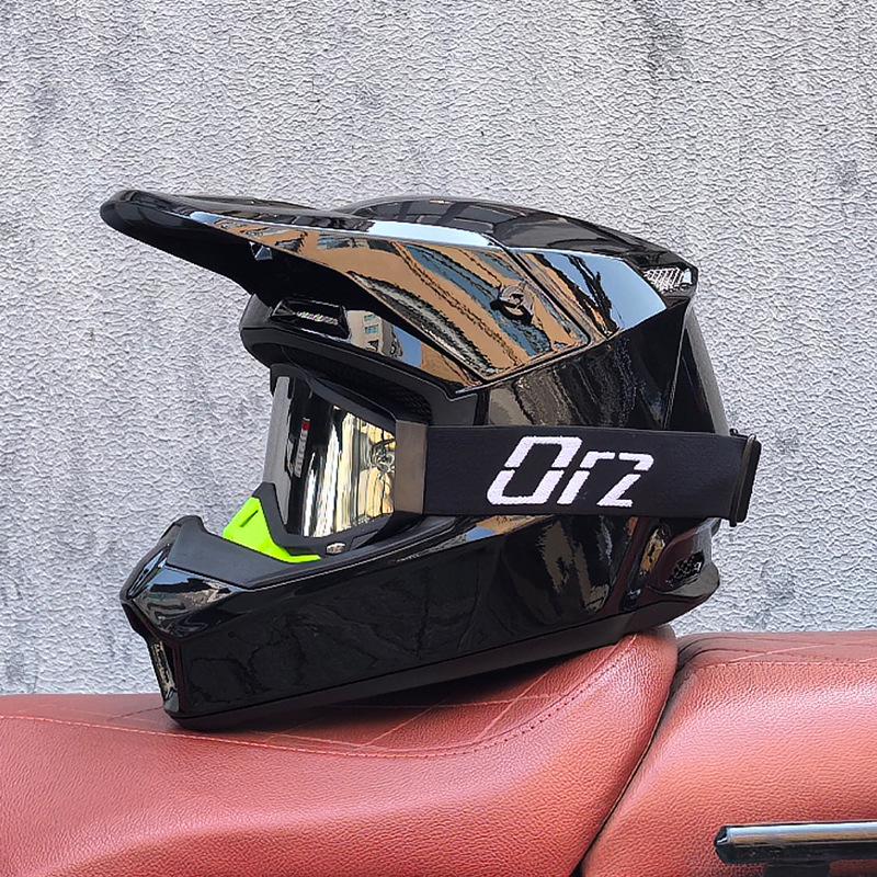 Orz Multi-Purpose Helmet for Off-road, Electric Bicycles, and Mountain Riding - Suitable for Children, Teenagers, Men, and Women.
