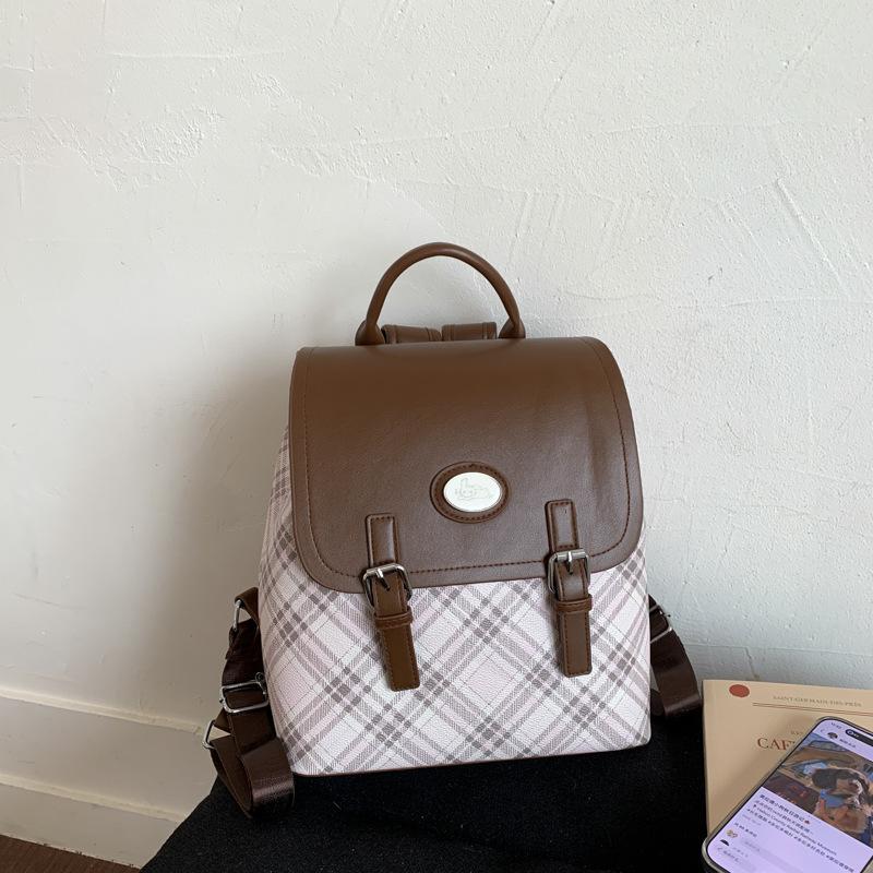 

2025 autumn new fashionable retro high-value backpack large capacity texture fashionable simple women s backpack