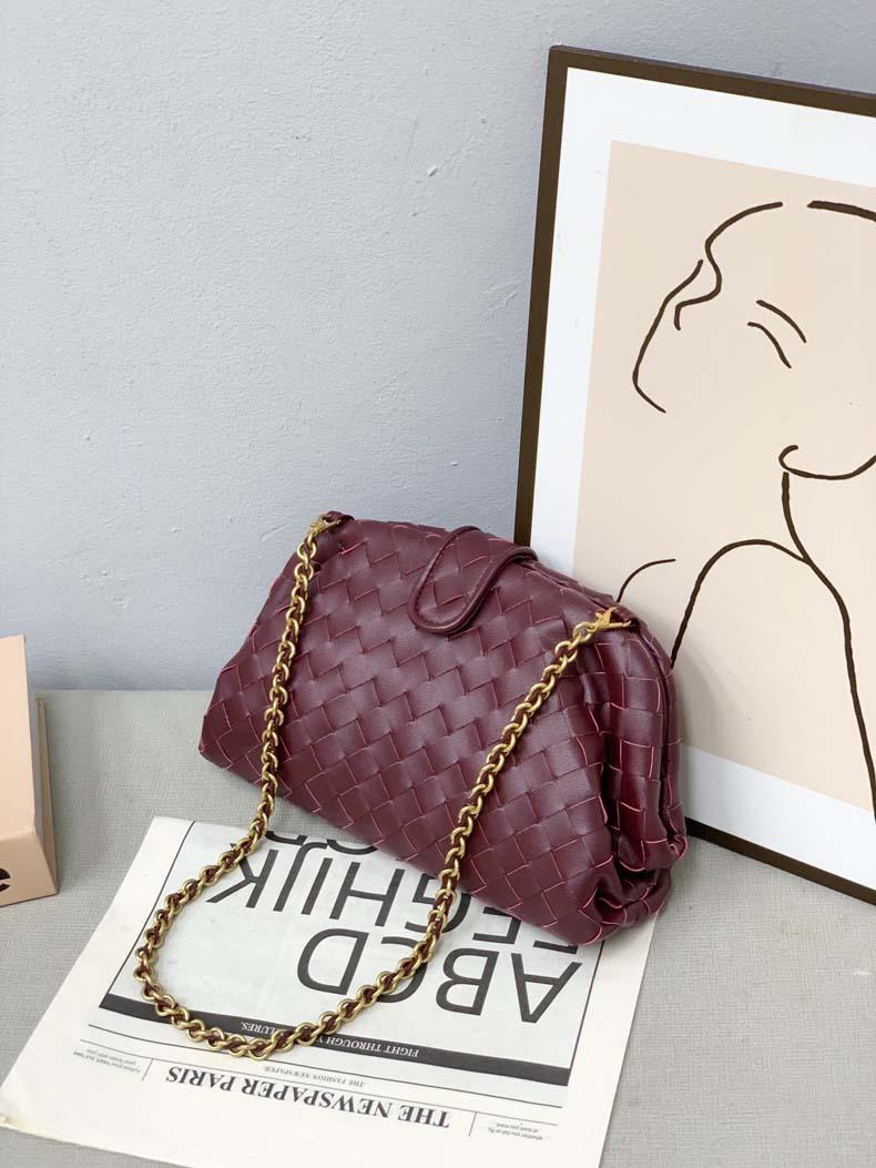 

Новая плетеная сумка Cloud из натуральной кожи с цепочкой, сумка для пельменей, женская сумка на одно плечо, сумка-клипса для ужина 28x20x7cm вино красного