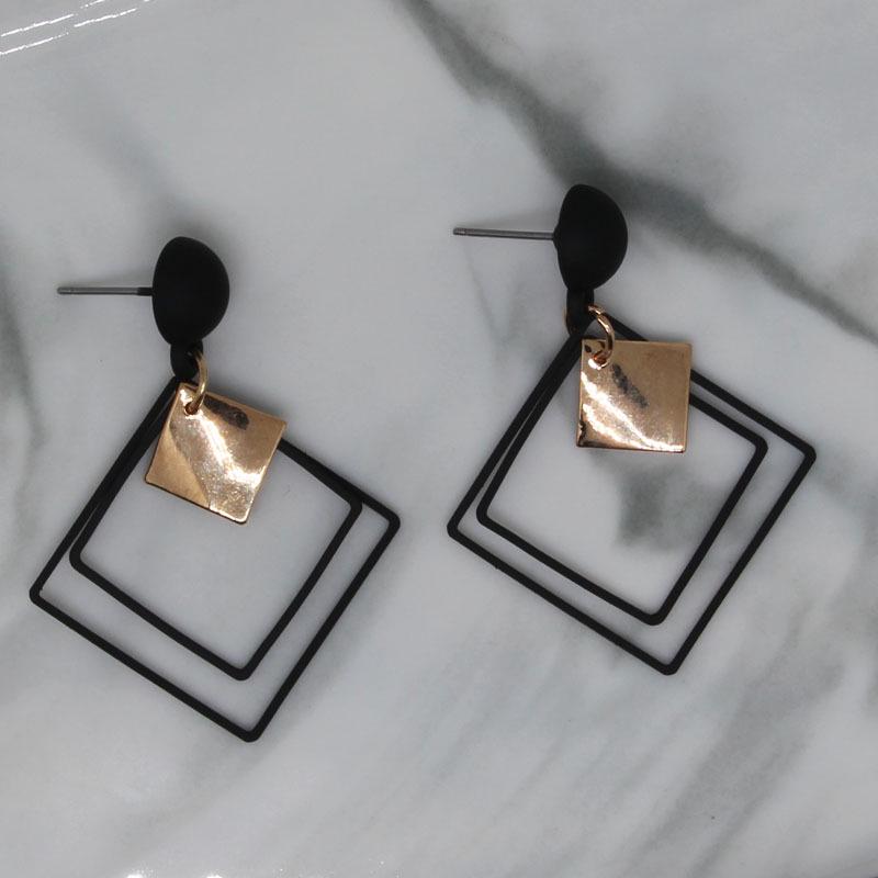 Fashion Geometry Square Presentation Earring Metal Rhombus Pendant Eardrop Women Jewelry Gift