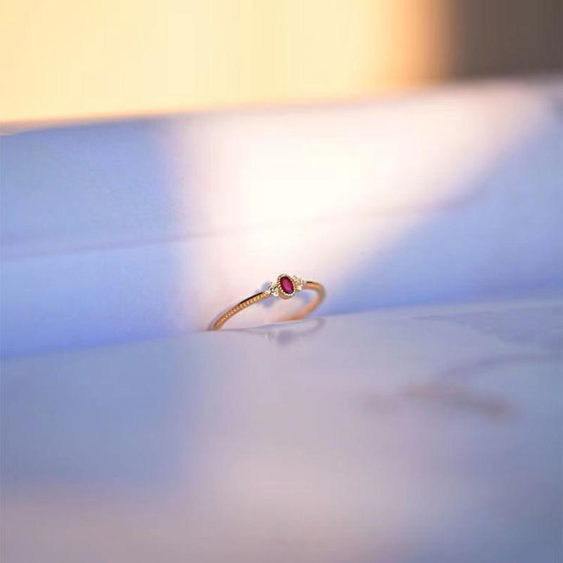 Nouveaux anneaux ajustables en pierre précieuse rouge, artisanat de créateur original, pour femmes, exquis, aristocratiques, de luxe léger, charme, anneau fin, bijoux