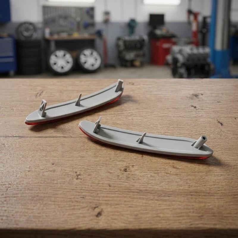 Pair Rear Bumper Side Reflectors Compatible with For Toyota For Auris 2015- OEM 81910-02260 81920-02260 ABS
