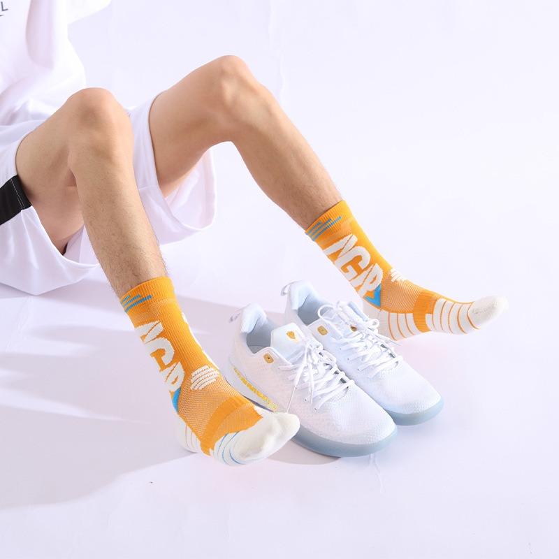 Professional Towel-backed Thickened Basketball Socks, Men's Breathable, Anti-slip and Wear-resistant Elite Badminton Sports Pressure Socks