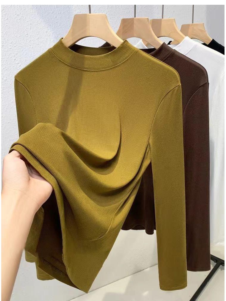 

Женская приталенная рубашка из бархата с длинным рукавом и воротником-стойкой