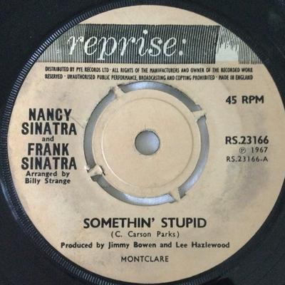 7-Zoll-Schallplatte NANCY SINATRA & FRANK SINATRA - Somethin' Stupid RS23166 Reprise Records 1967 UK Jazz Gebraucht