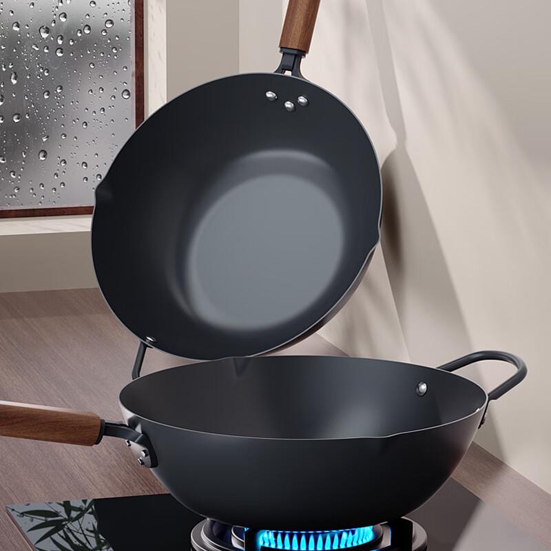 Kambach 32cm Titanium Cast Iron Wok