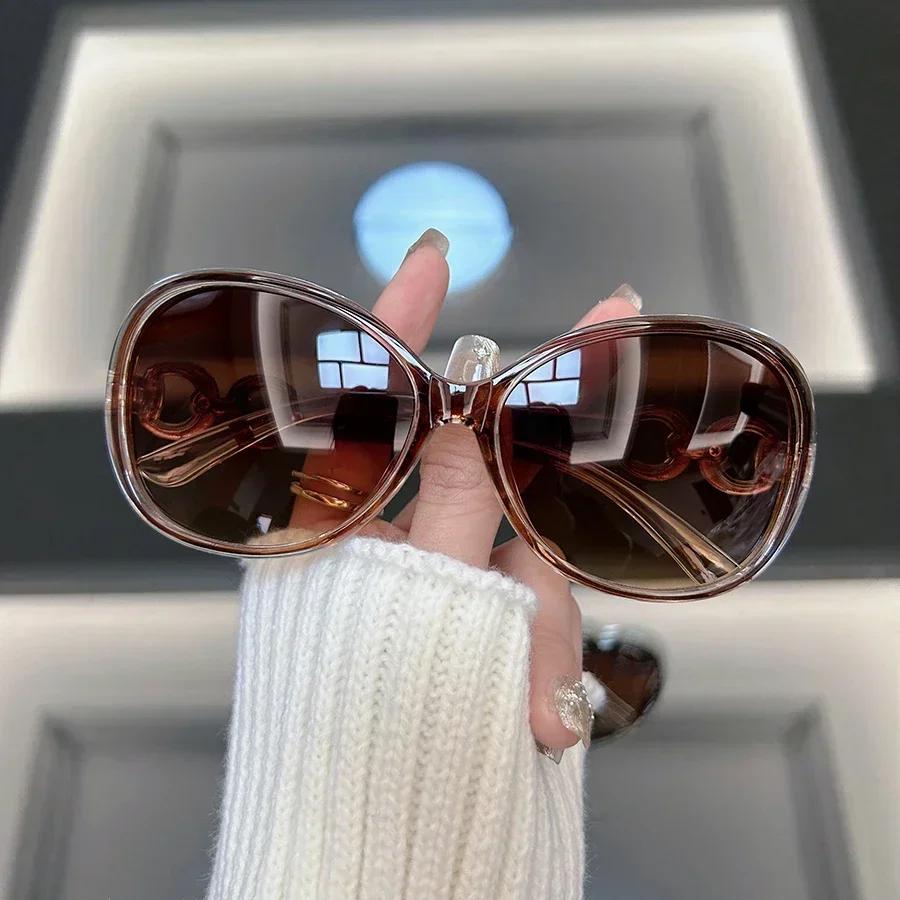 Retro Square Fashion Sunglasses Women Men Vintage Style Casual Trendy Small Female Male