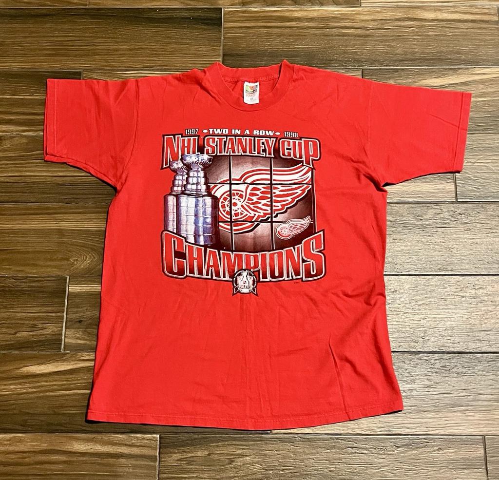 VTG Detroit Redwings 1998 NHL Stanley Cup Champions Heavy Cotton Tee Size XL Unisex T-Shirt