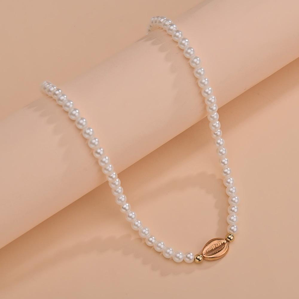 Personalized necklace, metal shell pendant, pearl beaded women's simple collarbone chain