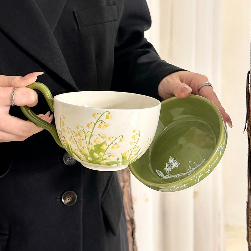 High-value Large-capacity Coffee Cup Ceramic Water Cup with Lid Home Breakfast Milk Cup Gift Girls' Souvenir
