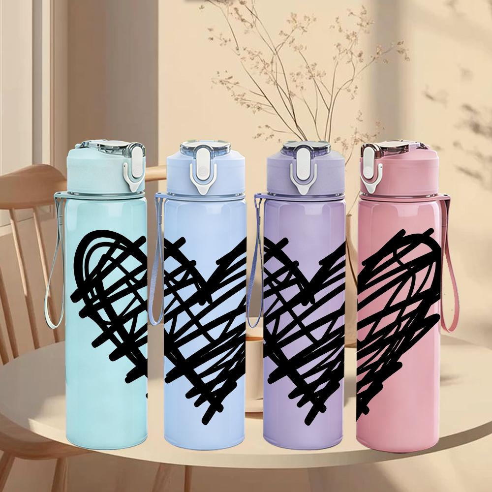 1PC Rough Line Drawing Love Heart 750ml Color Plastic Sports Water Bottle Leakproof Flip Straw Lid Suitable for Sports Office Home Use