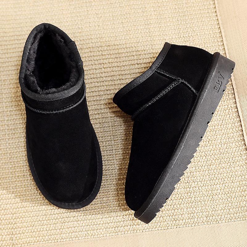 [] Snow boots women's short boots fashion cotton shoes bread shoes one pedal thickened to keep warm
