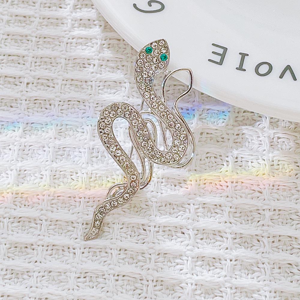 LATS Unique Design Silver Snake Brooches for Women Men Unisex Full of Rhinestone Snake Animal Pins Badge Jewelry