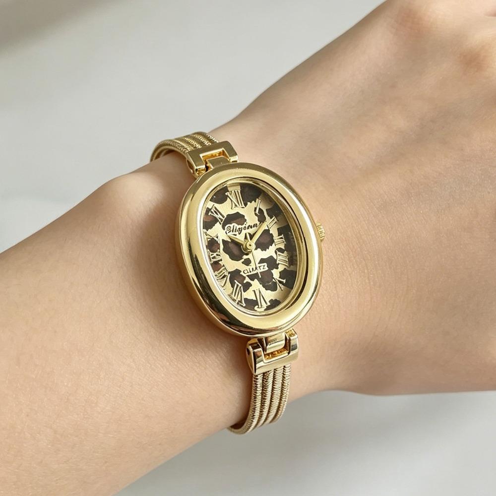 Gold Tassel Chains Watch Alloy Oval Quartz Watch Delicate Quartz Wristwatch  Fashion Wear