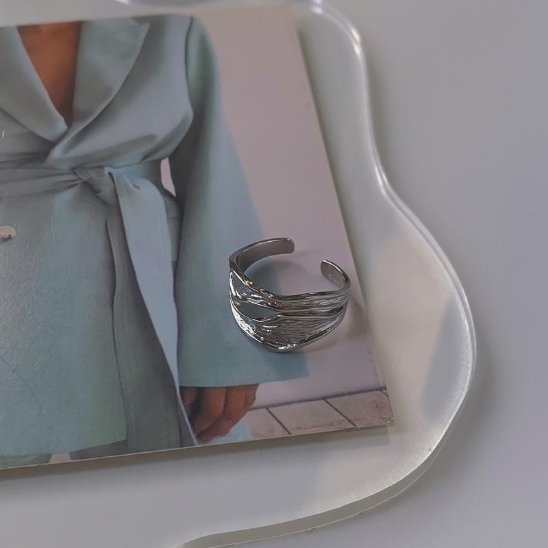 Retro Minimalistisches Einzigartiges Design Luxus Zeigefingerring - Nischen-Modeschmuck