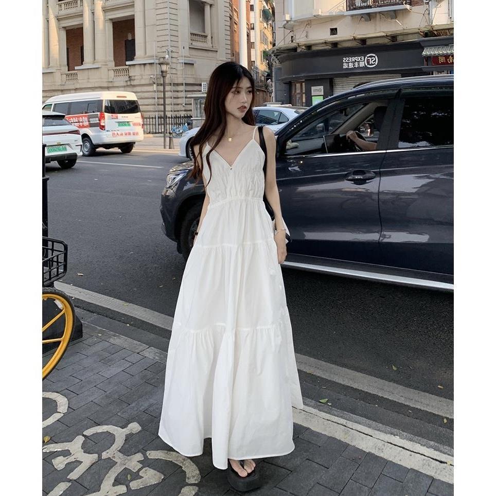 Women's Slimming White V-Neck Spaghetti Strap French Beach Dress