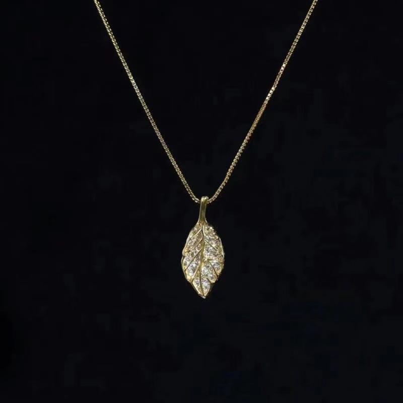 Elegant Rhinestone Tree Leaf Pendant Necklaces For Women Shiny Zircon Stainless Steel Metal Leaves Choker Simple Clavicle Chain