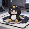 Neues Niedliches Cartoon Guga Pinguin Plüschtier mit Schmuckstück zum Halten Zimmerdekoration 25cm Plüschpuppen Spielzeug für Kinder Geschenk