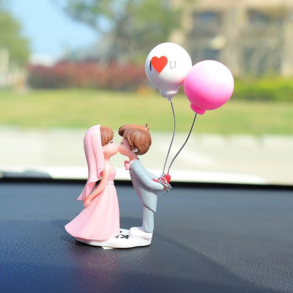 2Pcs/Set New Creative Cute Couple Decoration Center Console Rearview Mirror Girl Goddess Car Interior Decoration Supplies