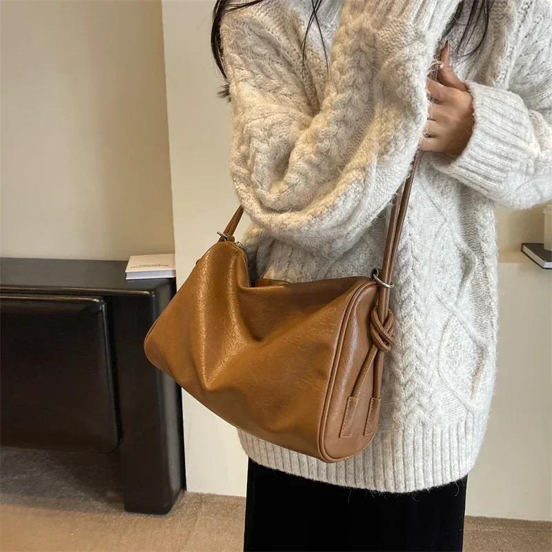 Zipper PU fashion stitching interior zipper pocket shoulder bags  solid color  women's crossbody bags