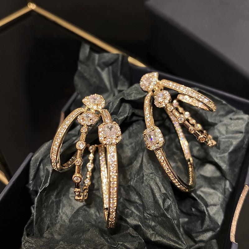 Silver needle zircon geometric oval hollow three-layer earrings French court style stud earrings light luxury earrings women