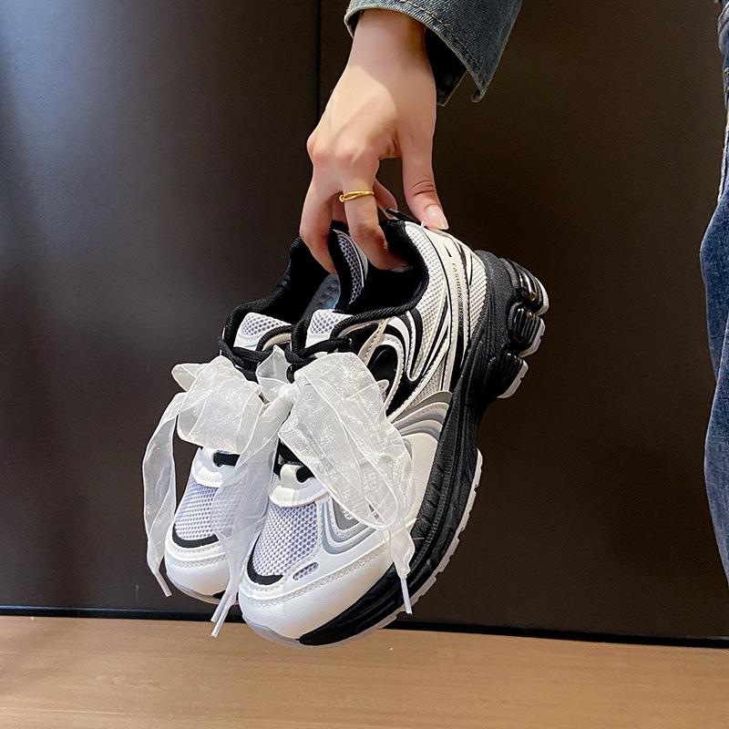 

ins Korean new dad shoes 2025 lace bow sports running shoes casual platform heightening shoes LD9201 40