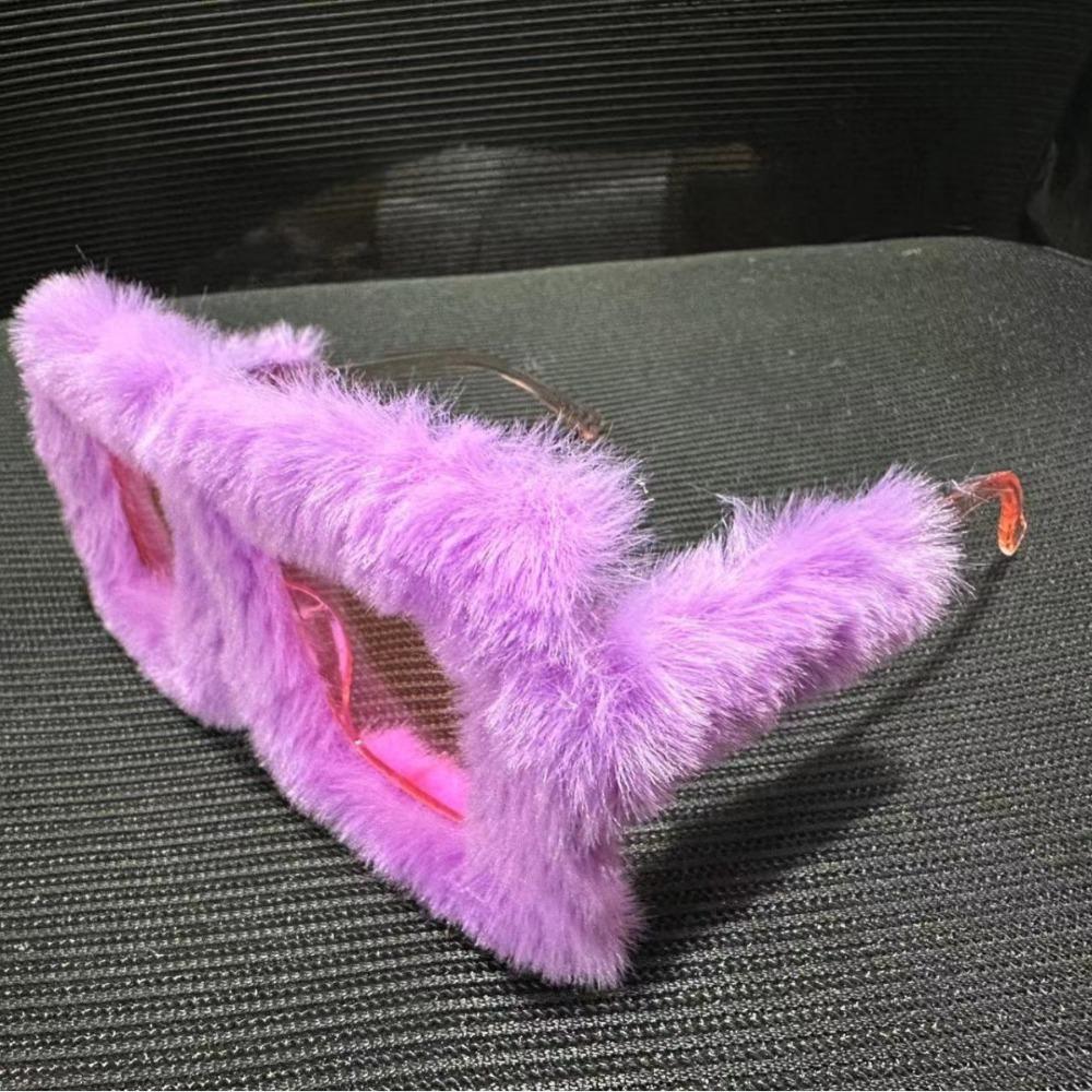 Soft Fluffy Plush Sunglasses Oversized Square Frame Sun Glasses Trendy Winter Shades  for Women