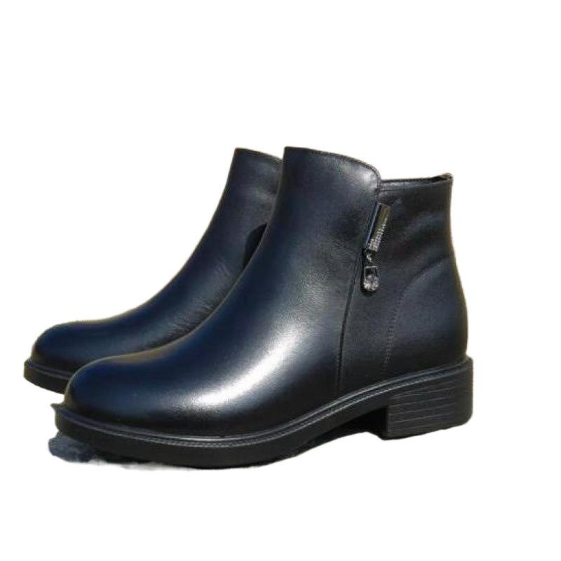 Women's shoes winter velvet women's boots new leather warm short boots women's middle heel fashion cotton shoes