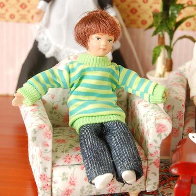 1/12 Scale DollHouse Miniature Figures Porcelain Dolls Brown Hair Little Boy