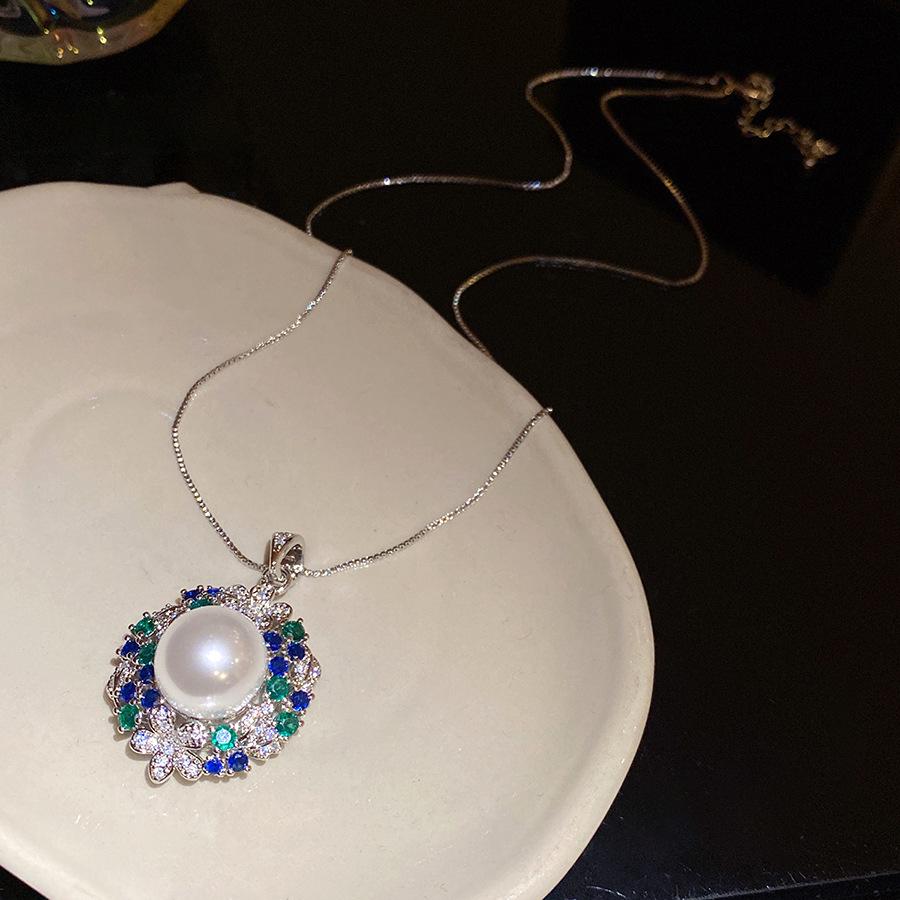 Golden Pearl Light-Gathering Gold-Plated Zircon Jewelry Set: Pearl Ring, Earrings, Necklace – Vintage Light Luxury Collection.