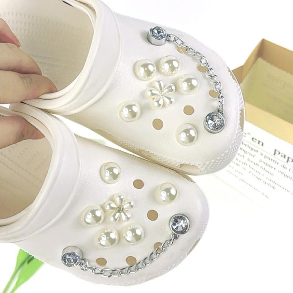 14PCS Fashion Shoe Charms for Clogs Set Accessories Hole Shoe Buckle Summer Pearl Flower Diamond Chain DIY Shoes Decorations