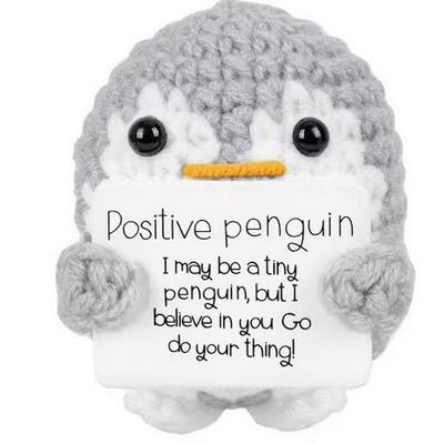 « Adorable poupée pingouin émotionnelle tricotée à la main – Un cadeau unique et plein d'énergie positive »