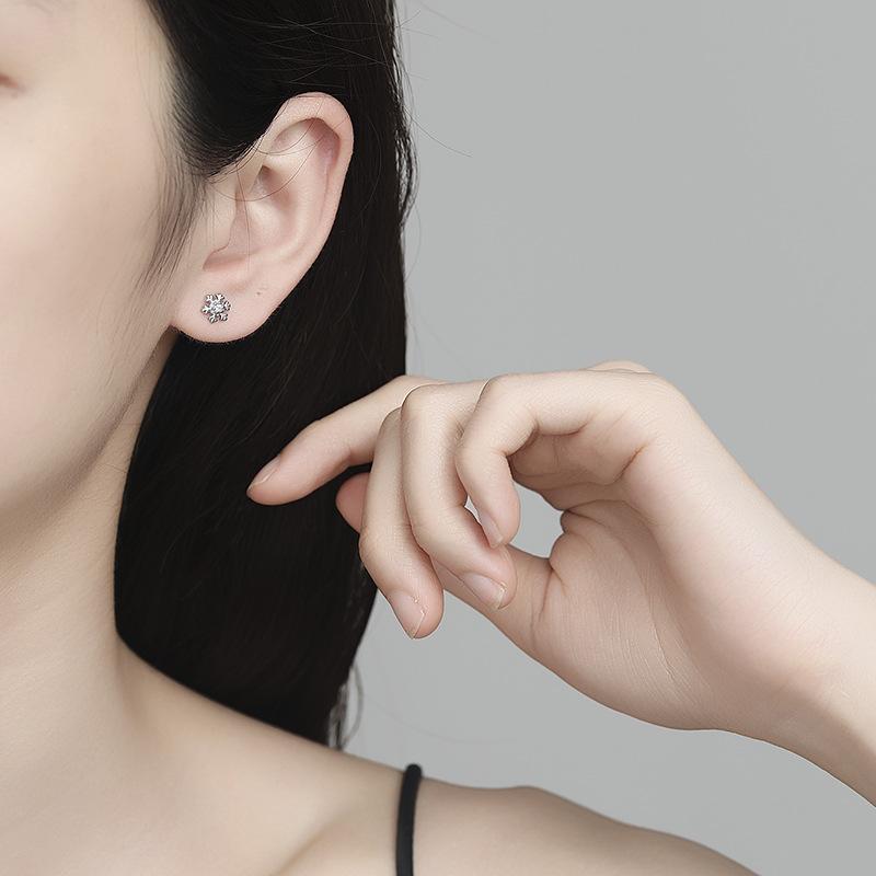 Threaded Stud Earrings Women 2025 Snowflake Earrings Light Luxury High Sense Fashion Rear Hanging Earrings