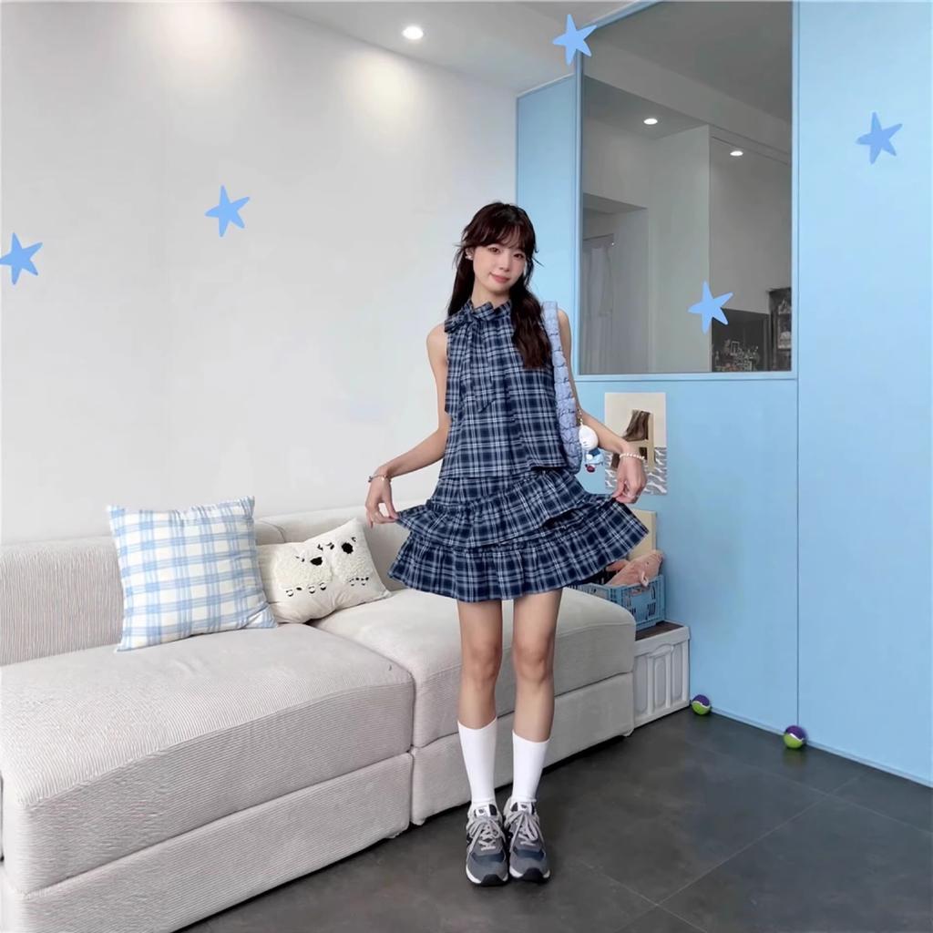 Blue plaid shirt sleeveless vest dress children's summer new popular small cake short skirt