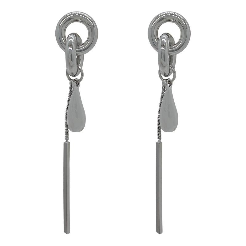 Minimalist Metal Tassel Long Earrings with Temperament Design