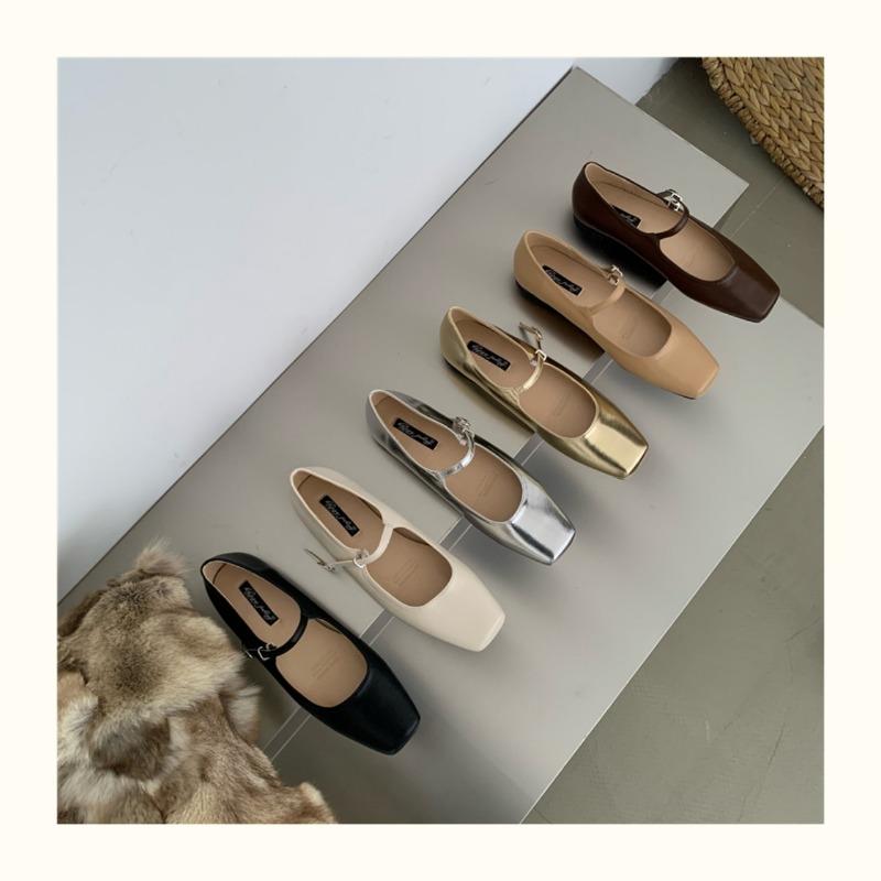 Fashion Retro Square Toe Shallow Mouth Silver Flat Shoes for Women 2025 New Spring Autumn Flat Mary Jane Shoes Ladies Plus Size 42 43 44